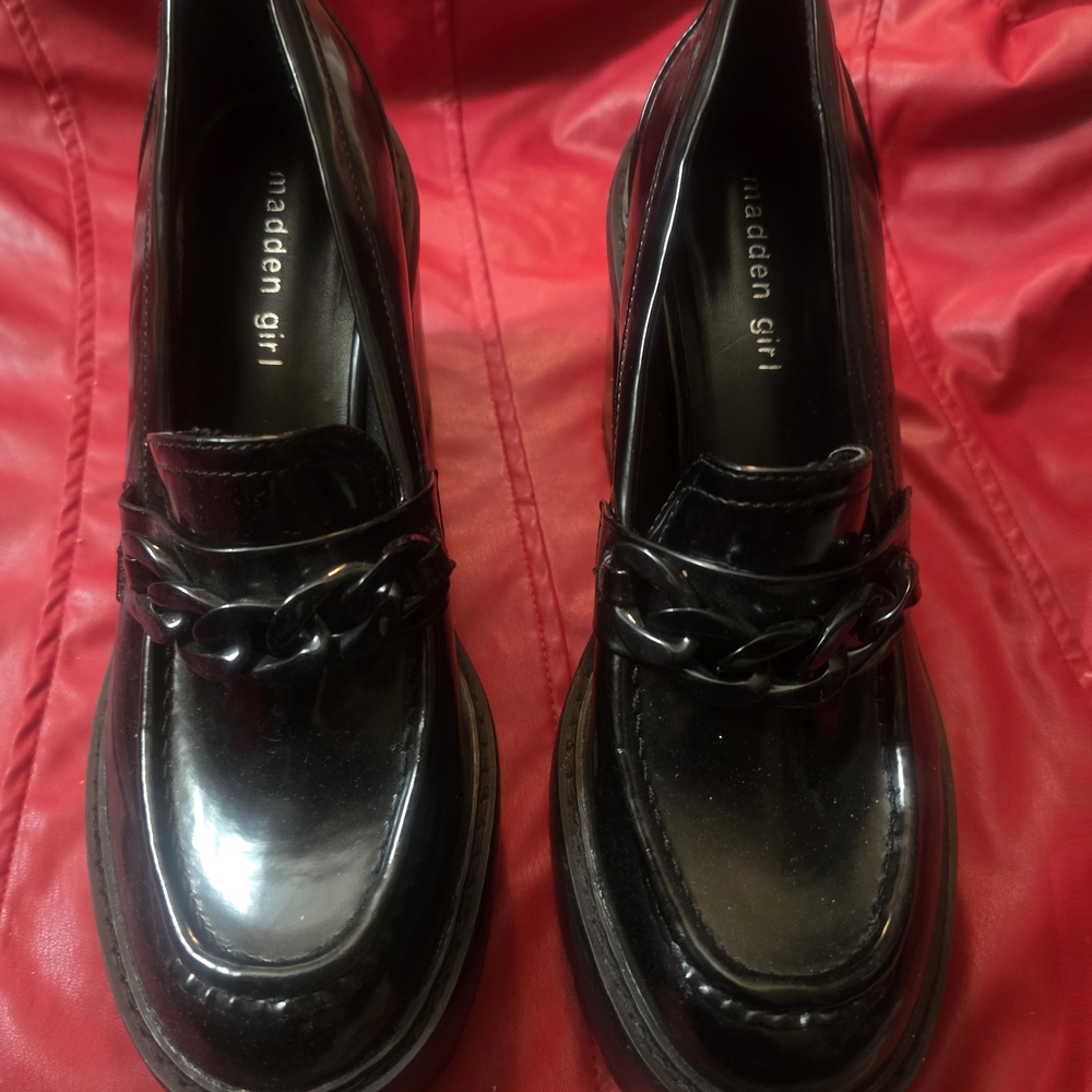 Madden Girl Glossy Black Chain Loafers